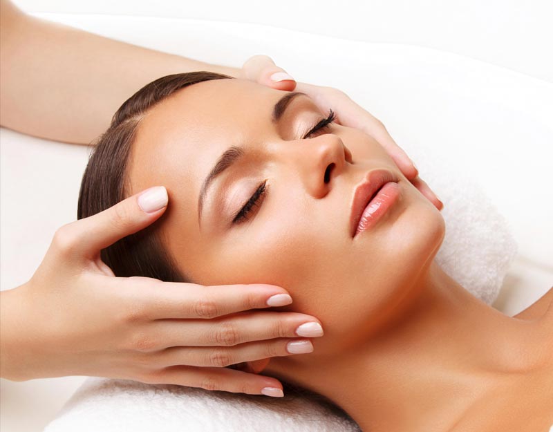 Le massage thérapeutique est indiquée pour traiter les problèmes suivants
